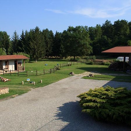 B&B Lo Scudiero Castelnuovo Don Bosco Buitenkant foto