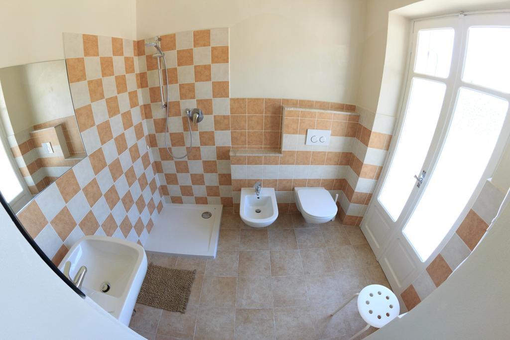 B&B Lo Scudiero Castelnuovo Don Bosco Kamer foto